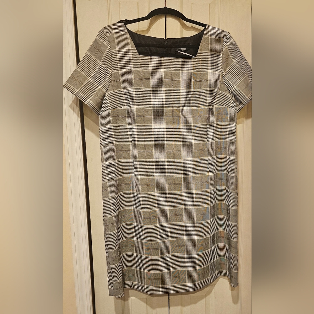 Dorothy Perkins Black and Gray Plaid Shift Dress